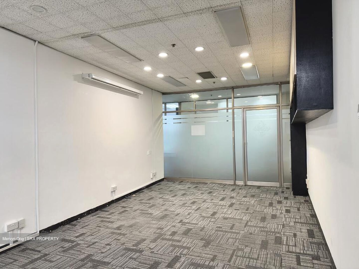 The Plaza (D7), Office #575417151